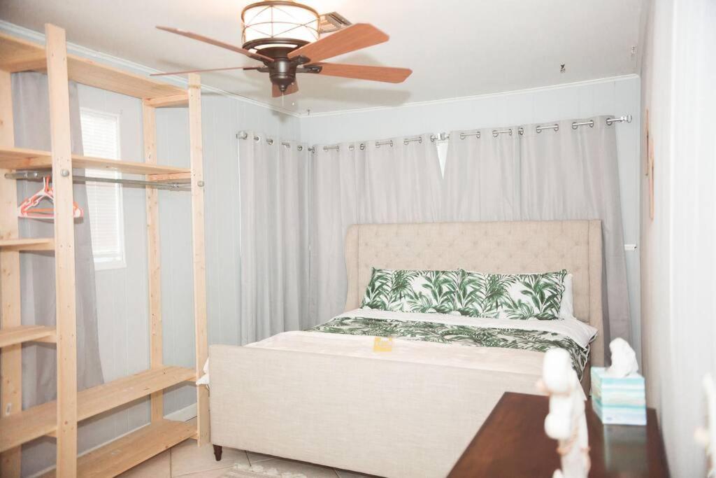 Charming Home, Minutes From The Beach Vero Beach Buitenkant foto